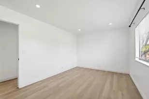 861 Wyman Way 2, San Jose, CA 95133 - Photo 23