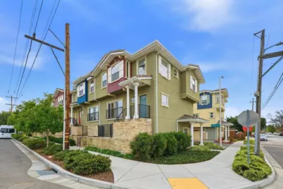 41000 Genesis Cmn, Fremont, CA 94538 - Photo 27