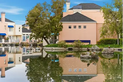 852 Lakeshore Dr, Redwood City, CA 94065 - Photo 35