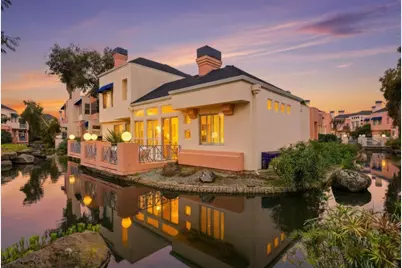 852 Lakeshore Dr, Redwood City, CA 94065 - Photo 1