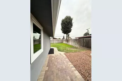 1864 Loyola Dr, San Jose, CA 95122 - Photo 41