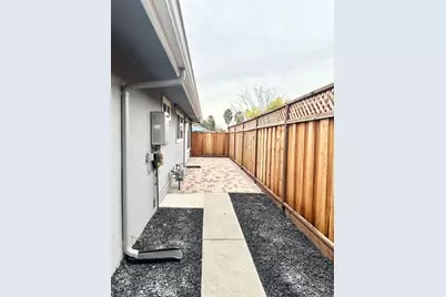 1864 Loyola Dr, San Jose, CA 95122 - Photo 33
