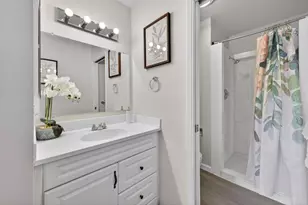 20022 Northcrest Square, Cupertino, CA 95014 - Photo 19