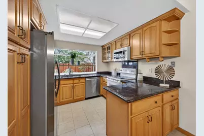 20022 Northcrest Sq, Cupertino, CA 95014 - Photo 13