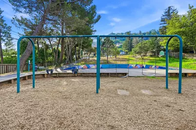 1609 Molitor Rd, Belmont, CA 94002 - Photo 145