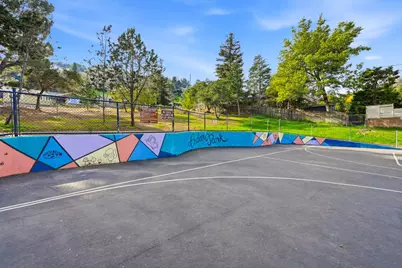 1609 Molitor Rd, Belmont, CA 94002 - Photo 149