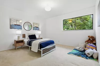 100 Rizal Dr, Hillsborough, CA 94010 - Photo 23