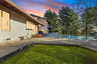 100 Rizal Dr, Hillsborough, CA 94010 - Photo 37