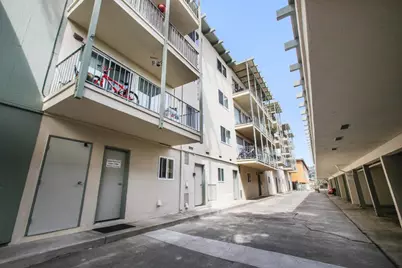 2200 Village Ct, Belmont, CA 94002 - Photo 7