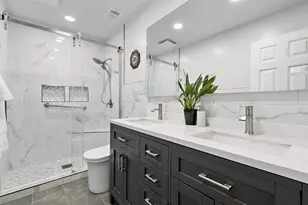 1 Comstock Queen Ct, Mountain View, CA 94043 - Photo 11