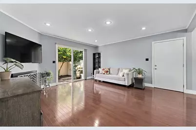 1 Comstock Queen Ct, Mountain View, CA 94043 - Photo 3