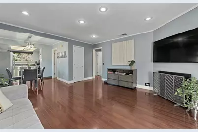 1 Comstock Queen Ct, Mountain View, CA 94043 - Photo 5