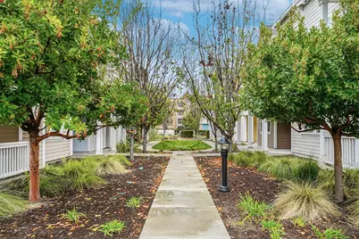 346 Circuit Way, Mountain View, CA 94043 - Photo 41