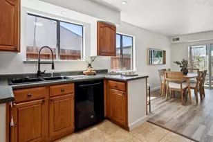 77 Montecito Ave, Pacifica, CA 94044 - Photo 9