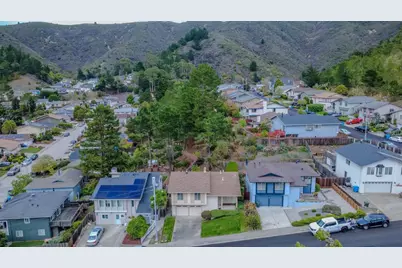 810 Saint Lawrence Dr, Pacifica, CA 94044 - Photo 29