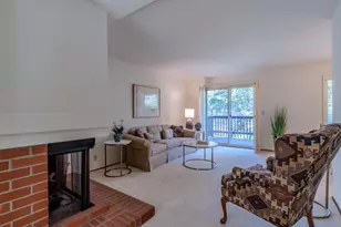 810 St Lawrence Dr, Pacifica, CA 94044 - Photo 3