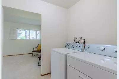 810 Saint Lawrence Dr, Pacifica, CA 94044 - Photo 23