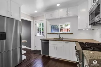 113 Alvarado St, Brisbane, CA 94005 - Photo 3