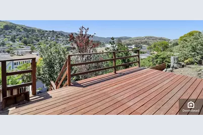 113 Alvarado St, Brisbane, CA 94005 - Photo 27