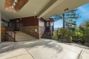 711 W California Way, Redwood City, CA 94062 - Photo 35