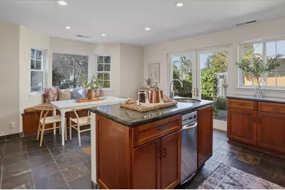 980 30th Ave, Santa Cruz, CA 95062 - Photo 23