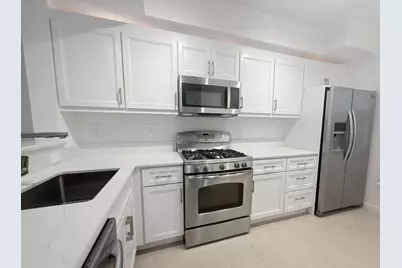 313 Crescent Ct, Brisbane, CA 94005 - Photo 1