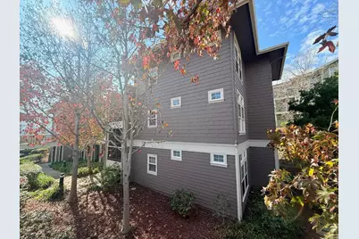 313 Crescent Ct, Brisbane, CA 94005 - Photo 3