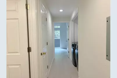 313 Crescent Ct, Brisbane, CA 94005 - Photo 23