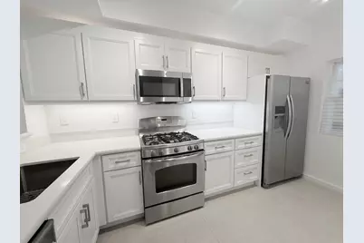 313 Crescent Ct, Brisbane, CA 94005 - Photo 11