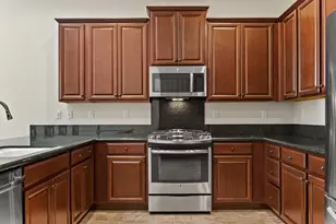 13102 Chamberlain Ave, Marina, CA 93933 - Photo 9