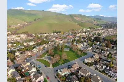 357 Sunnyslope Dr, Fremont, CA 94536 - Photo 27