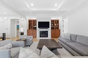 530 Barbara Way, Hillsborough, CA 94010 - Photo 17