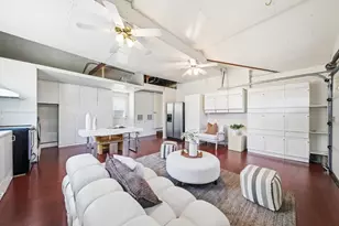 225 W Meadow Dr, Palo Alto, CA 94306 - Photo 35