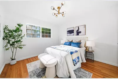 225 W Meadow Dr, Palo Alto, CA 94306 - Photo 27