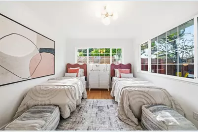 225 W Meadow Dr, Palo Alto, CA 94306 - Photo 25