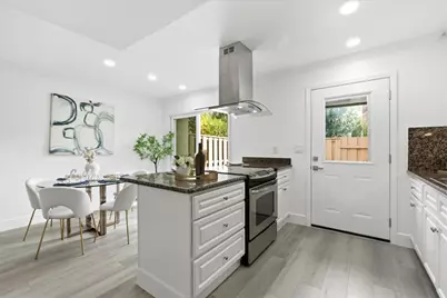 125 Connemara Way 71, Sunnyvale, CA 94087 - Photo 13