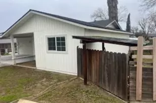 2189 N Burl Dr, Hanford, CA 93230 - Photo 5