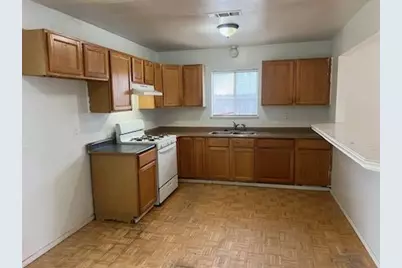 2189 N Burl Dr, Hanford, CA 93230 - Photo 11