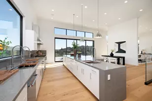 45 Calaveras Ct, Hillsborough, CA 94010 - Photo 11