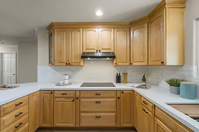 6535 Kings Pl, Gilroy, CA 95020 - Photo 11