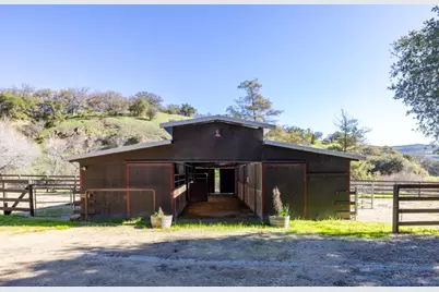 42250 Carmel Valley Rd, Greenfield, CA 93927 - Photo 35