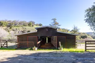 42250 Carmel Valley Rd, Greenfield, CA 93927 - Photo 35