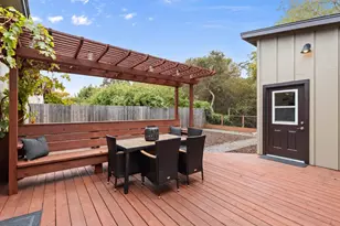 1416 Flores Dr, Pacifica, CA 94044 - Photo 25