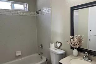 25482 Franklin Ave, Hayward, CA 94544 - Photo 5