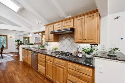 21386 Sunnyside Rd, Los Gatos, CA 95033 - Photo 17