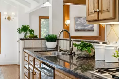 21386 Sunnyside Rd, Los Gatos, CA 95033 - Photo 17