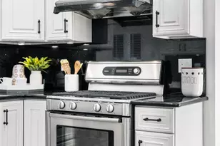 223 San Carlos Ave, Redwood City, CA 94061 - Photo 13