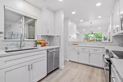 417 Saint Emilion Ct, Mountain View, CA 94043 - Photo 9