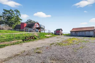 195 Bjur Dr, Watsonville, CA 95076 - Photo 21