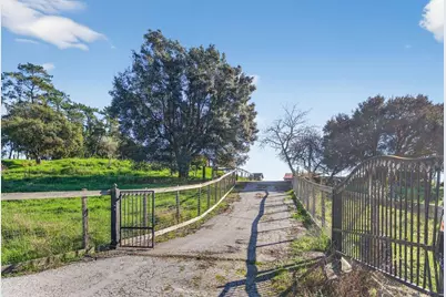 195 Bjur Dr, Watsonville, CA 95076 - Photo 25